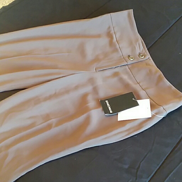 NWT, Jones Wear Dress Pants - Picture 1 of 5